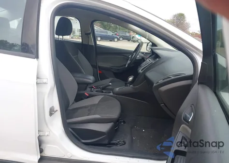 2014 Ford Focus Se z USA, uszkodzony, nr VIN 1FADP3F25EL248487